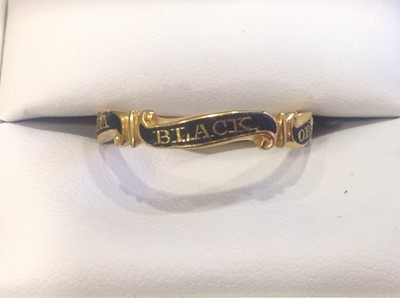 Lot 206 - A black enamel mourning ring, ob. 6 July 1768.