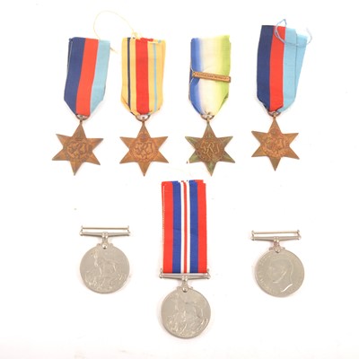Lot 177 - A collection of WWI medals.