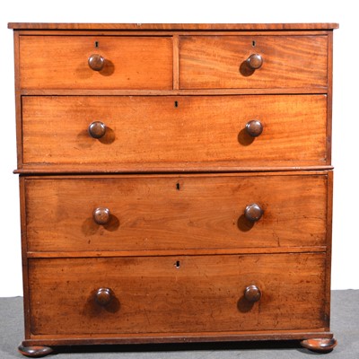 Lot 486 - Victorian mahogany chest of drawers