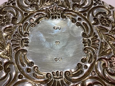 Lot 232 - Four silver gilt entree dishes by Wakely & Wheeler, London 1890