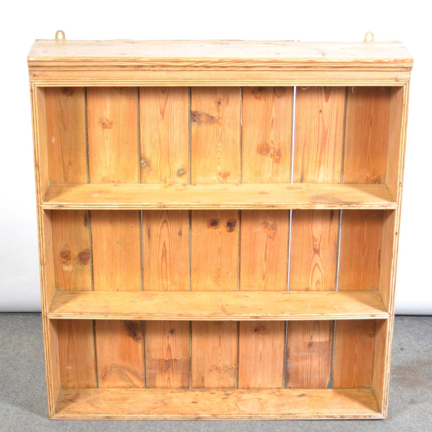 Lot 613 Set of pine open shelves,