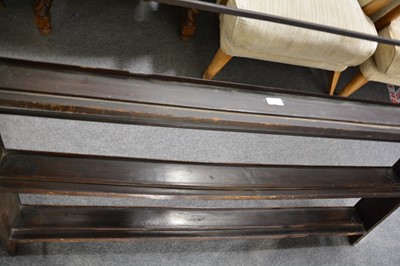 Lot 594 - Georgian oak delft rack