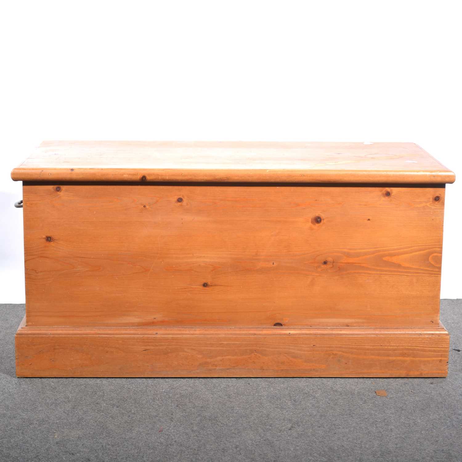 Lot 476 - Waxed pine blanked box.