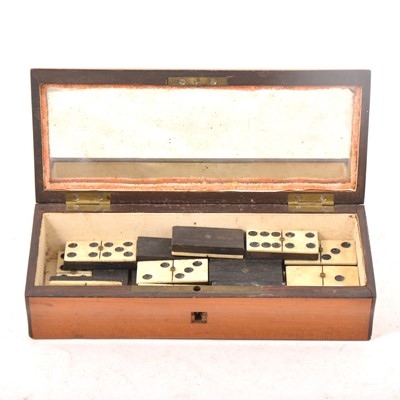 Lot 155 - A Victorian satinwood casket, mirror interior, and a part set of dominoes.