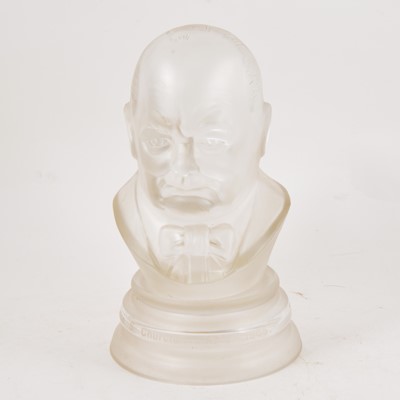 Lot 165 - Webb Corbett bust of Churchill