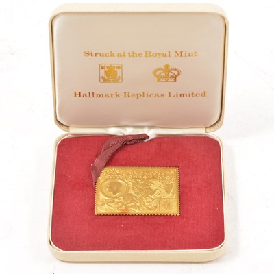 Lot 307 - 22ct gold £1 Postal Union stamp replica