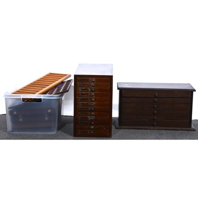 Lot 583 - Two wooden collectors cabinets