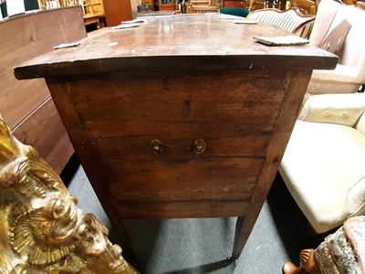 Lot 36 - A Victorian mahogany bowfront sideboard, of small size.