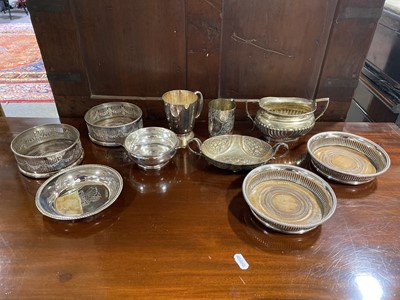 Lot 59 - Collection of silver plated ware