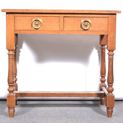 Lot 393 - Arts & Crafts style oak side table