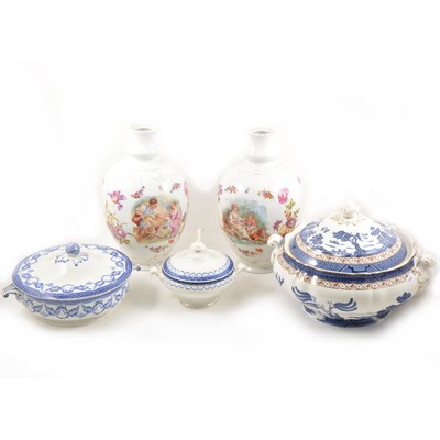 Lot 137 - Three boxes of ceramics