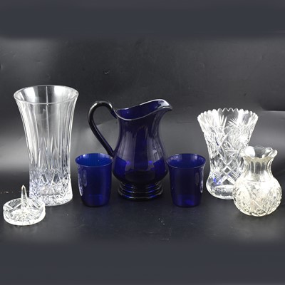 Lot 161 - Three boxes of glass ware