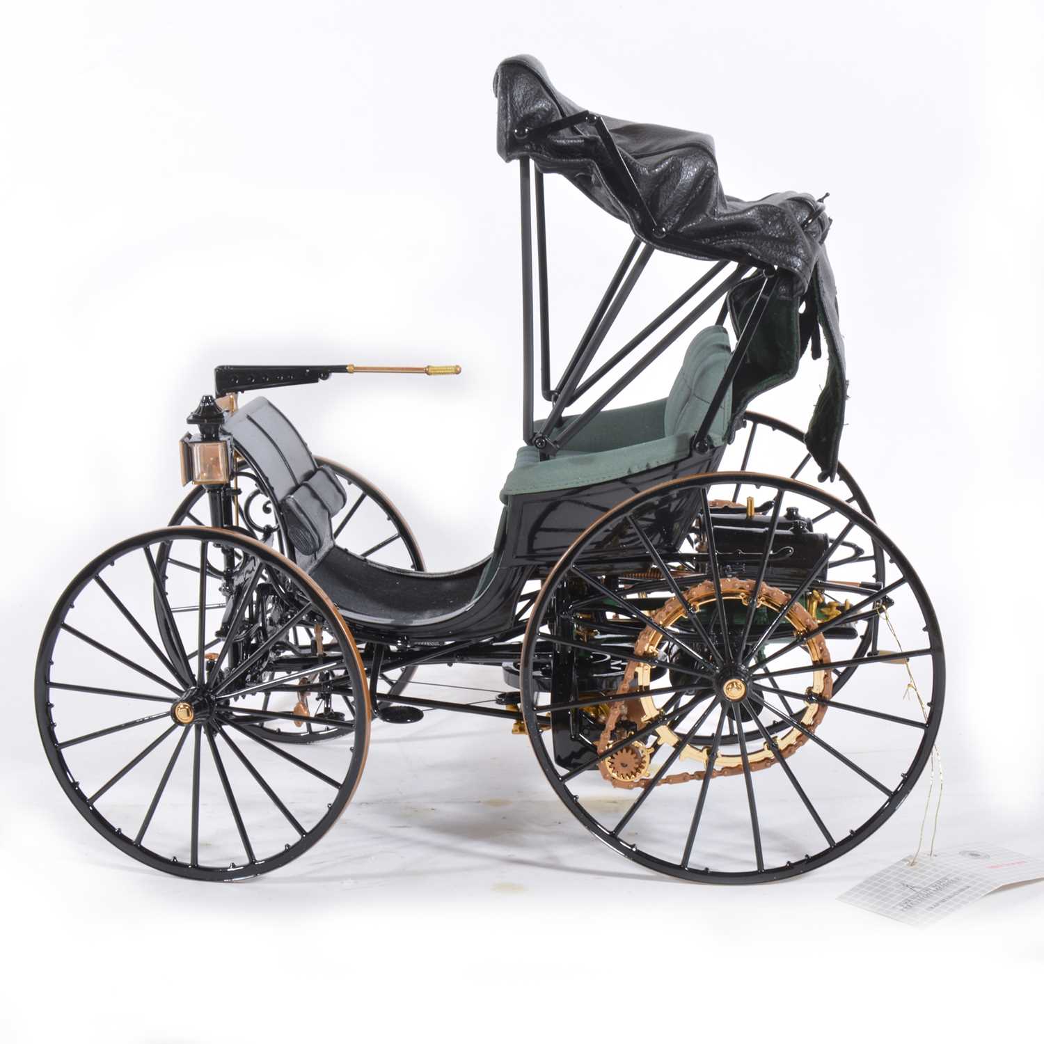 Lot 43 - Franklin Mint 1:8 scale model; Duryea motorcar (1893)