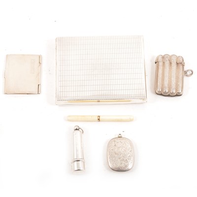 Lot 319 - A silver stamp case, vesta and other small collectables.