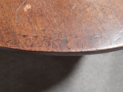 Lot 507 - Victorian mahogany supper table