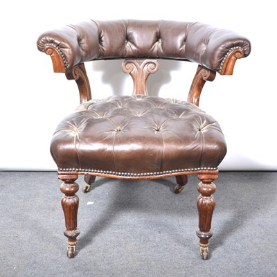 Lot 576 - Victorian mahogany club chair