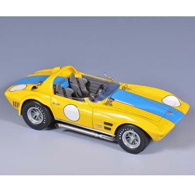 Lot 96 - Exoto 1:18 scale model; Corvette Grand Sport Roadster (1964)