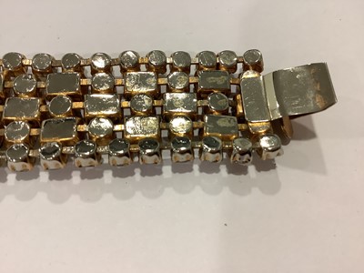 Lot 245 - A varied collection of vintage costume jewellery, Sphinx, Butler & Wilson, Coro, Monet