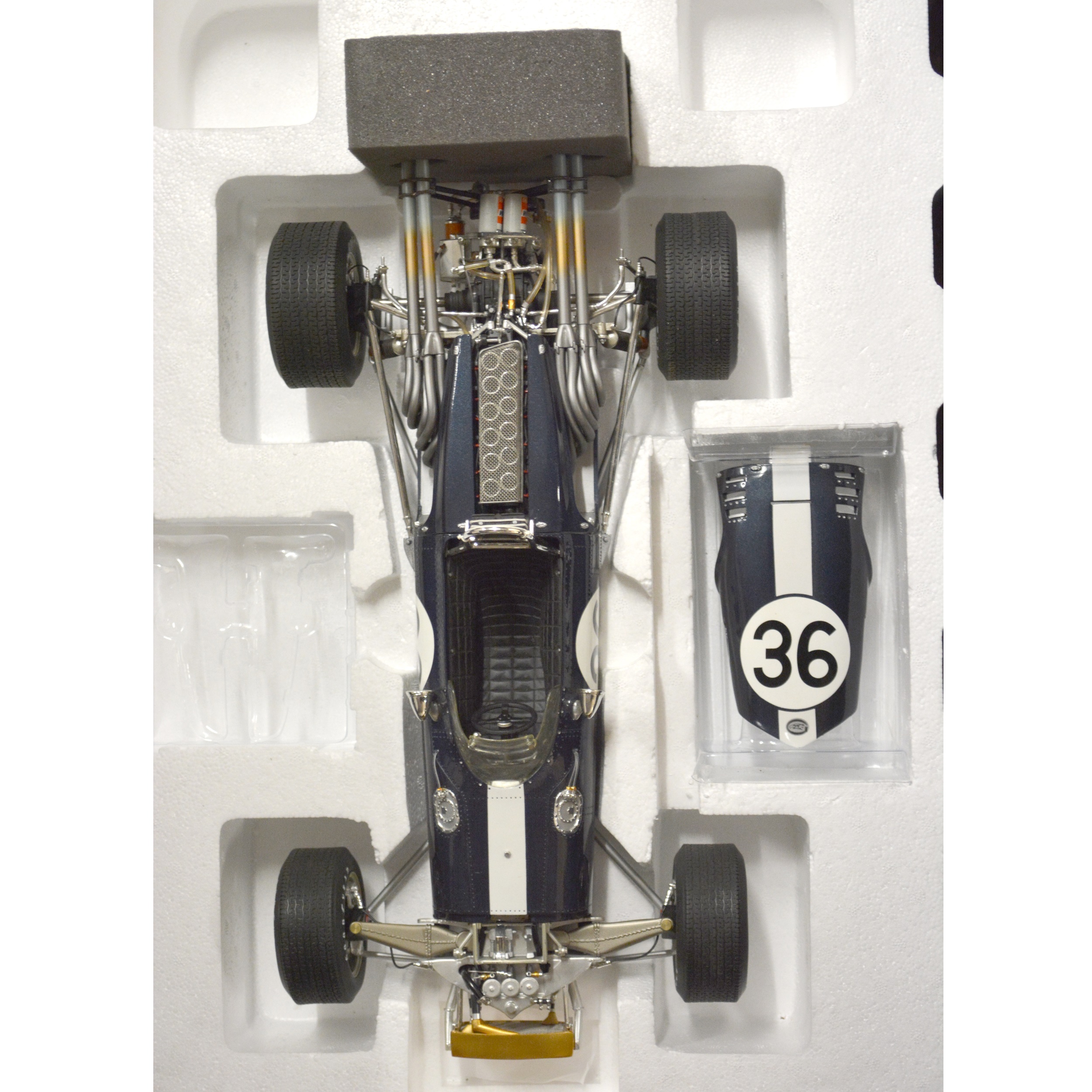 Lot 122 - GMP Real Art Replicas 1:8 scale model; Eagle