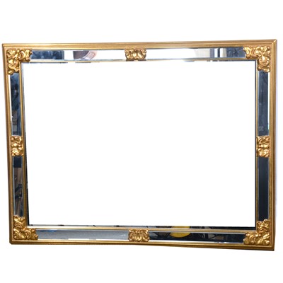 Lot 137 - A contemporary gilt and mirrored wall mirror