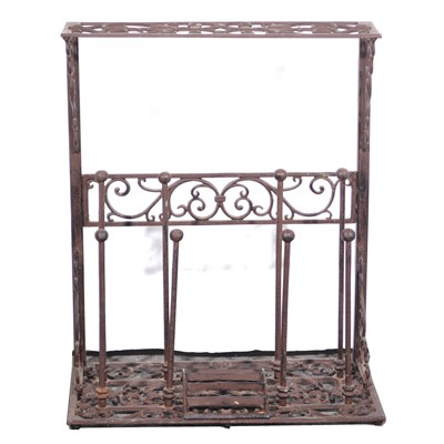 Lot 159 - A cast iron boot stand.