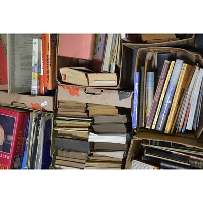 Lot 174 - A library of books (10+ boxes)