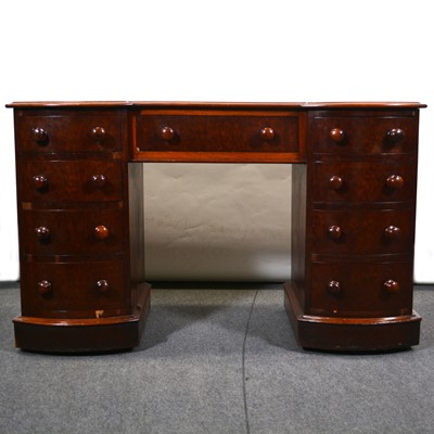 Lot 474 - A Victorian mahogany desk