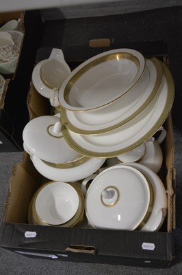 Lot 121 - Royal Doulton 'Belvedere' pattern H5001 dinner and tea service.
