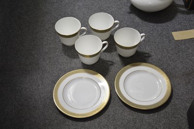 Lot 121 - Royal Doulton 'Belvedere' pattern H5001 dinner and tea service.
