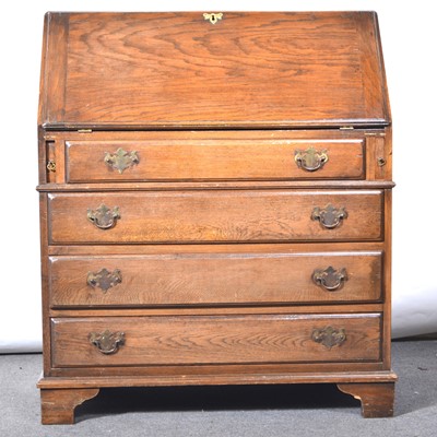 Lot 527 - Oak bureau.