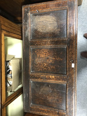 Lot 576 - Joined oak coffer