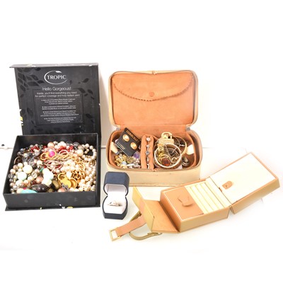 Lot 234 - Jewel case and quantity of costume jewellery, rings, bangles, brooches.