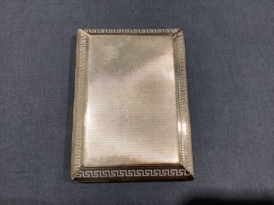 Lot 202 - 9 carat gold engine turned cigarette case by Stephen J Rose, London 1927, 80gms.