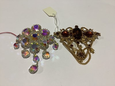Lot 296 - Collection of vintage costume jewellery, Trifari, Kramer of New York, Monet, Weiss & Co.