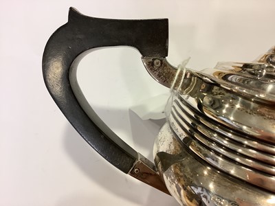 Lot 380 - A silver teapot, Mappin & Webb, Sheffield date mark rubbed