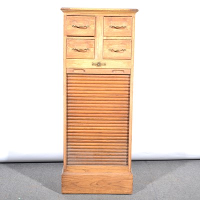 Lot 469 - Oak filing cabinet.