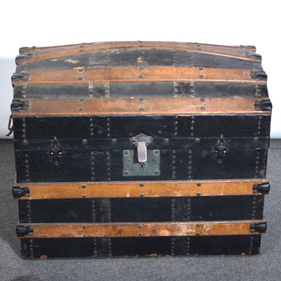 Lot 453 - Canvas and wood cabin trunk.