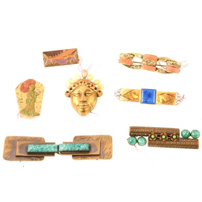 Lot 238 - Art Deco costume jewellery brooches, buckle and clips, French and Czechoslovakian.