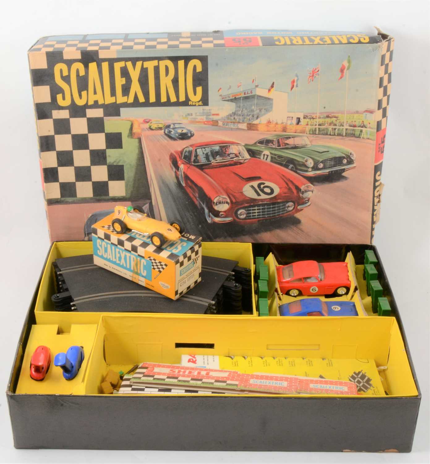 Lot 268 Scalextric slot car set 55 etc