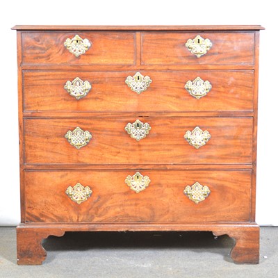 Lot 459 - George III mahogany chest of drawers