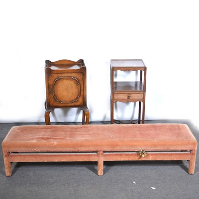 Lot 496 - Victorian mahogany washstand