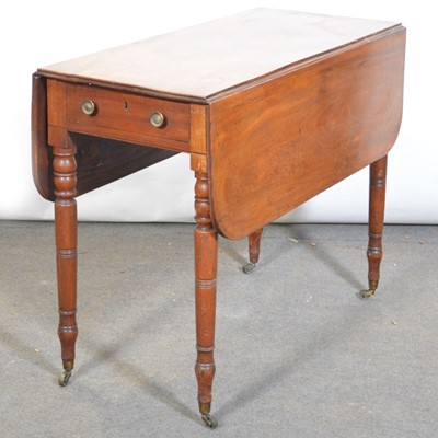 Lot 516 - Victorian mahogany Pembroke table