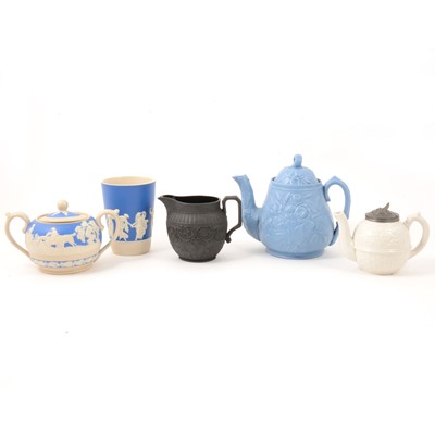 Lot 72 - Five items of decorative tableware including Wedgwood and Copeland.
