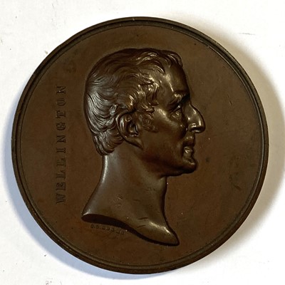 Lot 123 - Death of the Duke of Wellington medallion, bronze