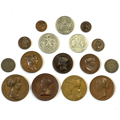 Lot 128 - A collection of medals and medalets