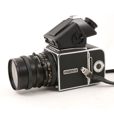 Lot 136 - Hasselblad 500c/m medium format camera