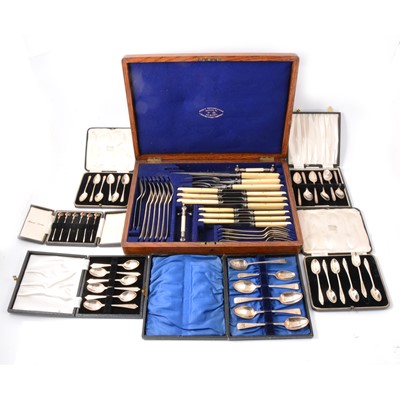 Lot 274 - Various sets of silver tea and coffee spoons, silver plated cutlery