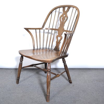 Lot 611 - Beech and ash Windsor chair