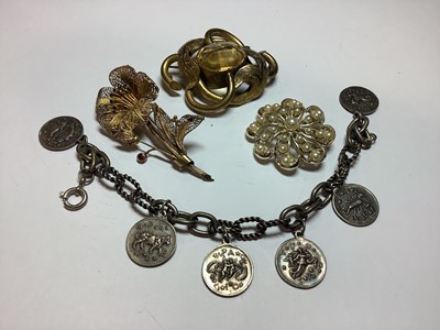 Lot 305 - Tin of vintage costume jewellery.