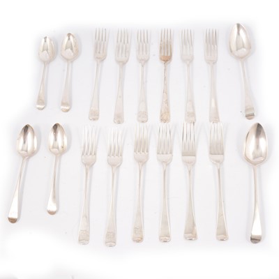 Lot 225 - Silver cutlery